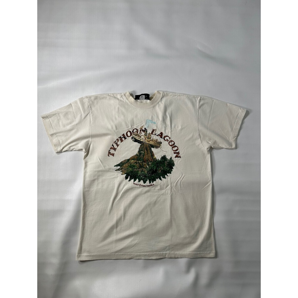 Vintage Walt Disney World Typhoon Lagoon T Shirt Mens XL Graphic Tee